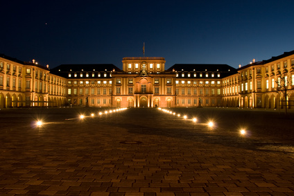 Schloss Mannheim Residenz Nacht Wahrzeichen